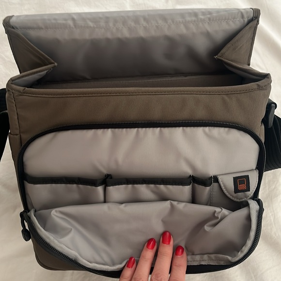 Lowepro camera bag - Picture 4 of 5